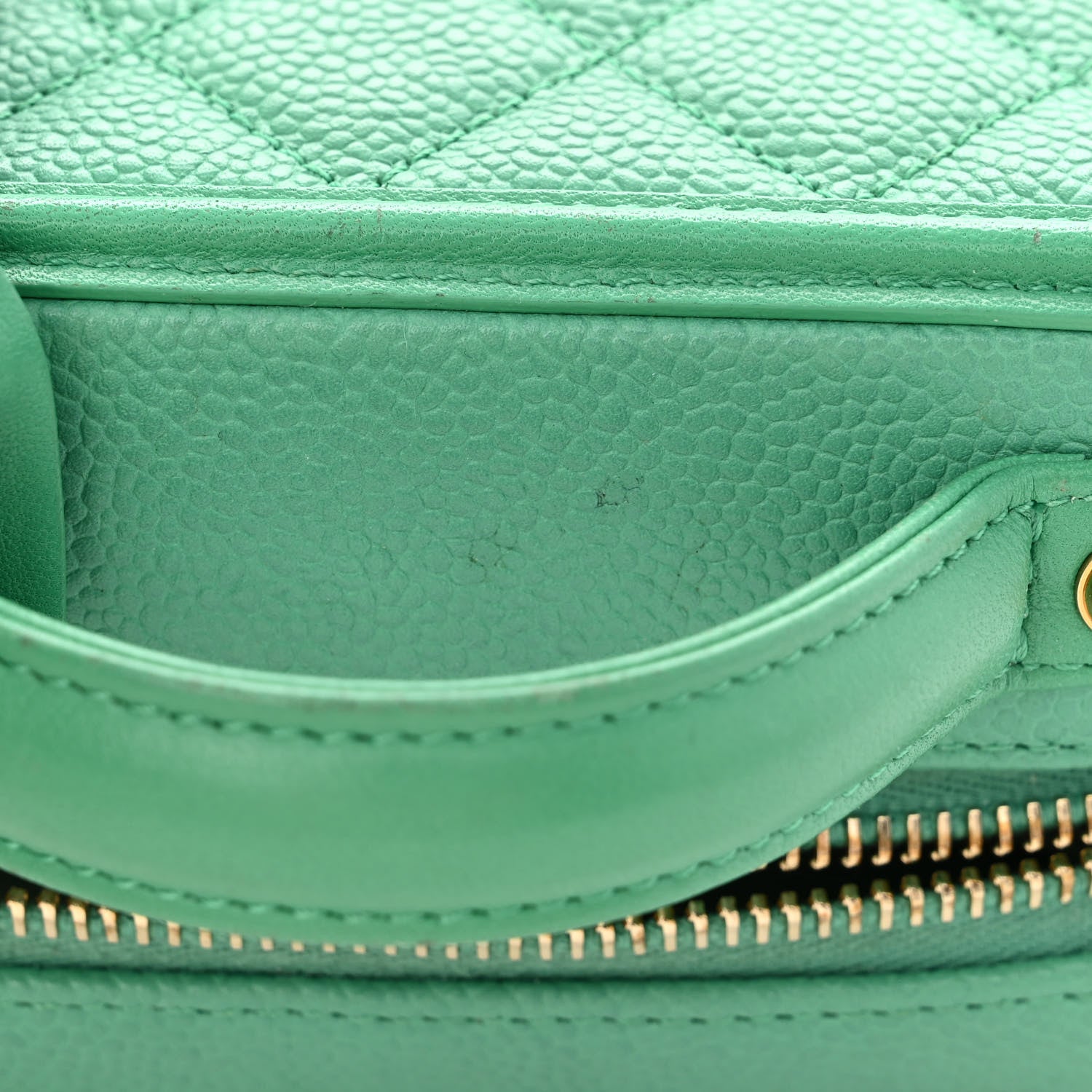 Chanel Caviar Quilted Small CC Filigree Vanity Case Green 11 of 11