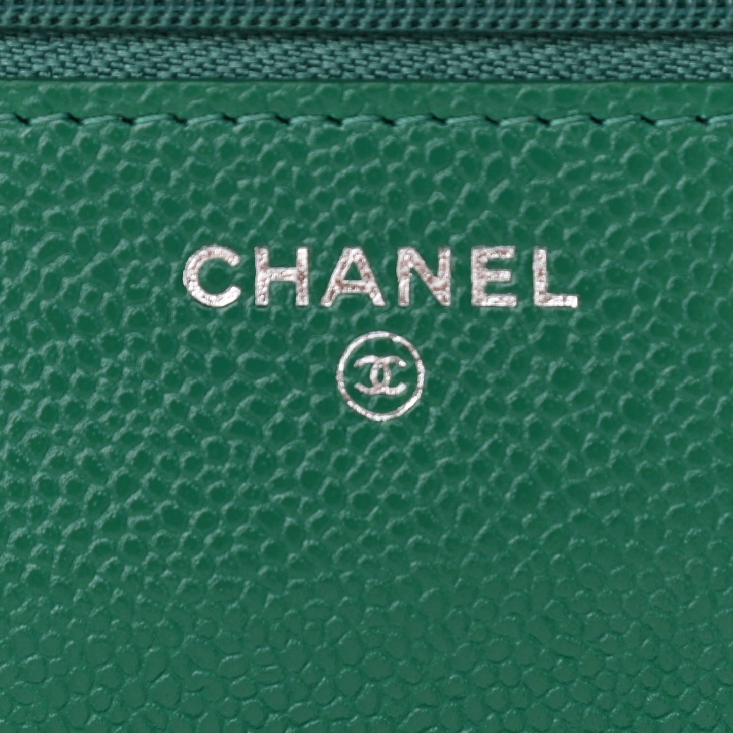 Caviar Quilted Wallet On Chain WOC Green
