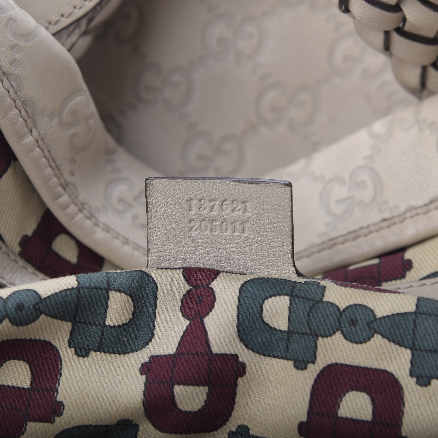 Gucci Guccissima Medium Pelham Shoulder Bag Off White 9 of 9