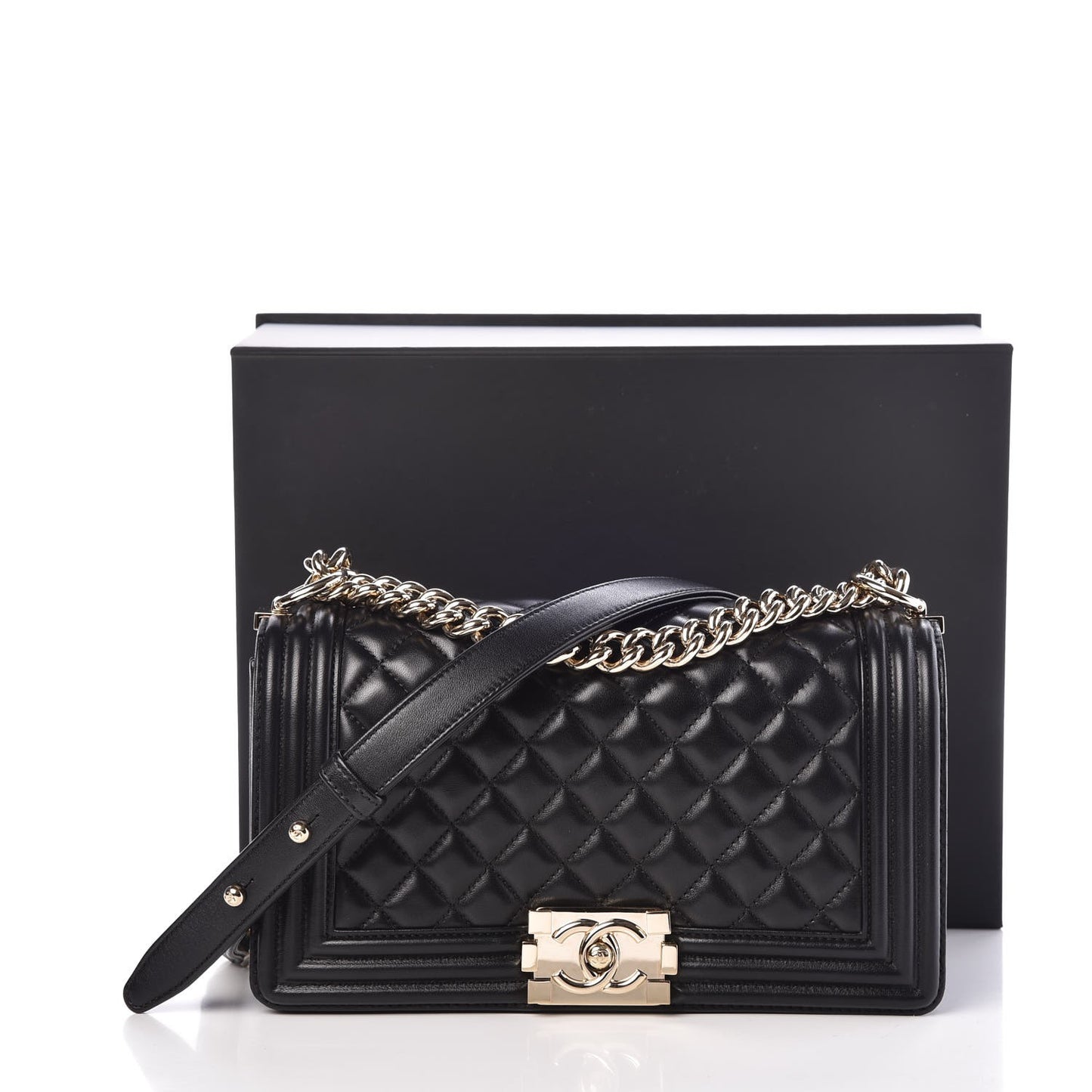 Lambskin Quilted Medium Boy Flap Black