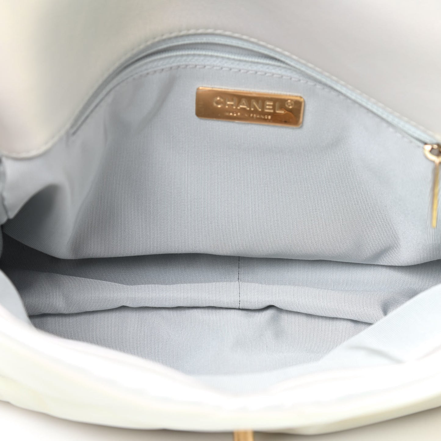 Iridescent Calfskin Quilted Large Chanel 19 Flap White