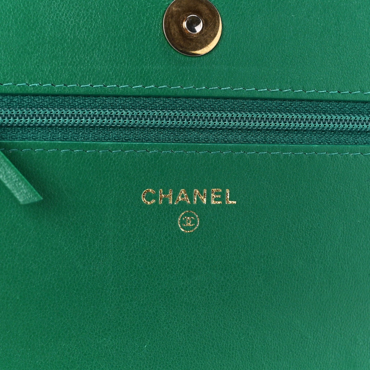 Lambskin Quilted Chanel 19 Wallet On Chain WOC Green