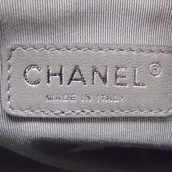 Nylon Quilted Tweed on Stitch Flap Gray
