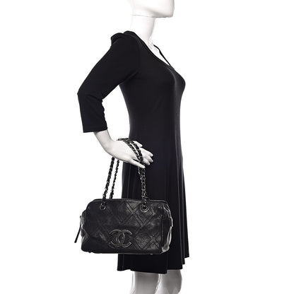Chanel Calfskin Diamond Stitch Tote Black 2 of 12