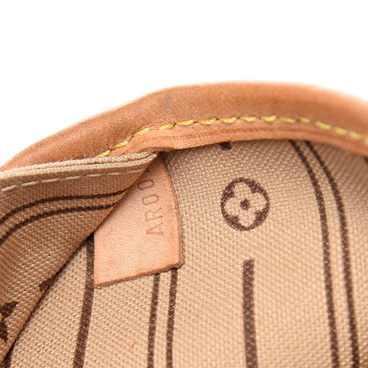 Louis Vuitton Monogram Neverfull MM 7 of 10