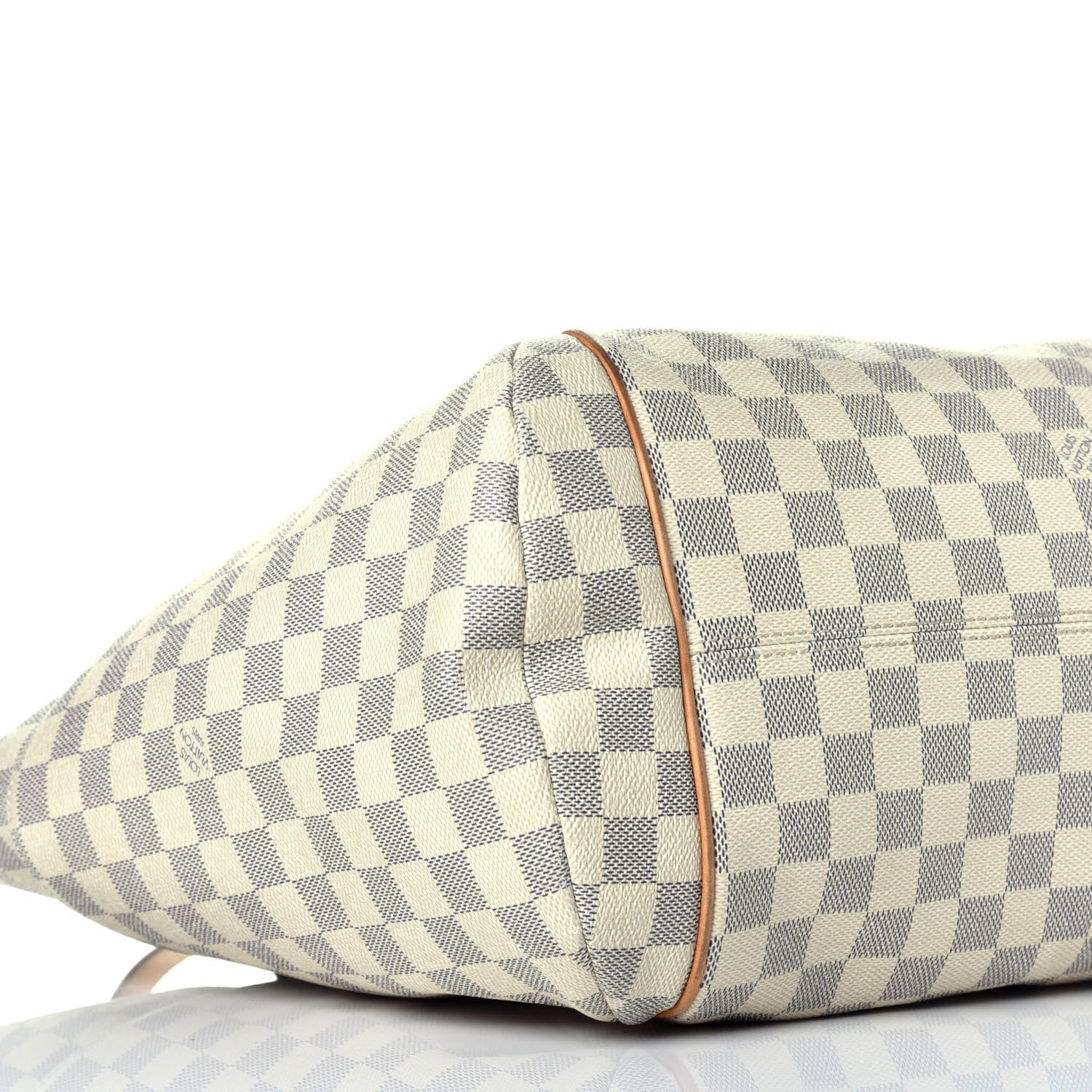 Louis Vuitton Damier Azur Totally GM 7 of 10