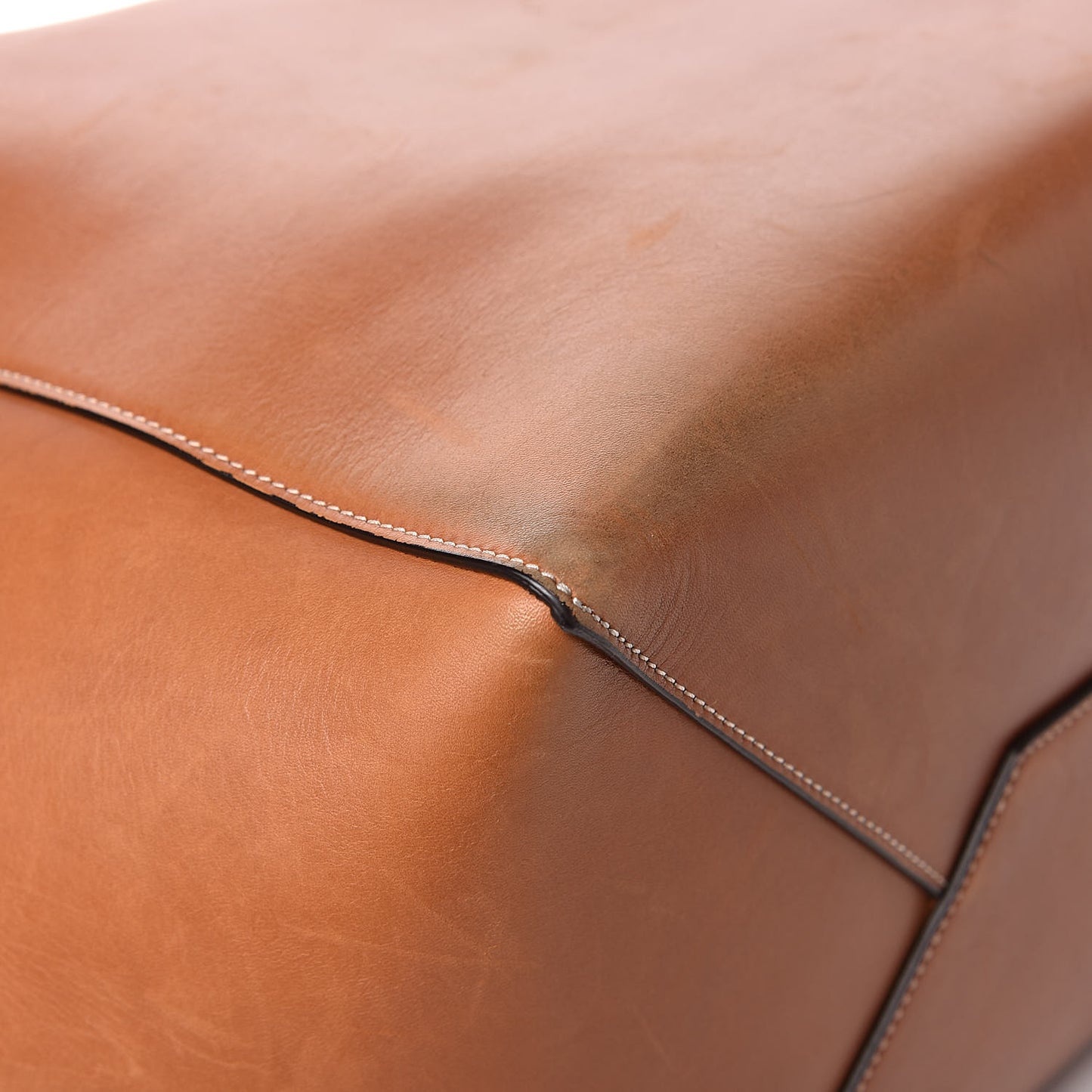 Smooth Calfskin Medium Belt Cabas Phantom Brown