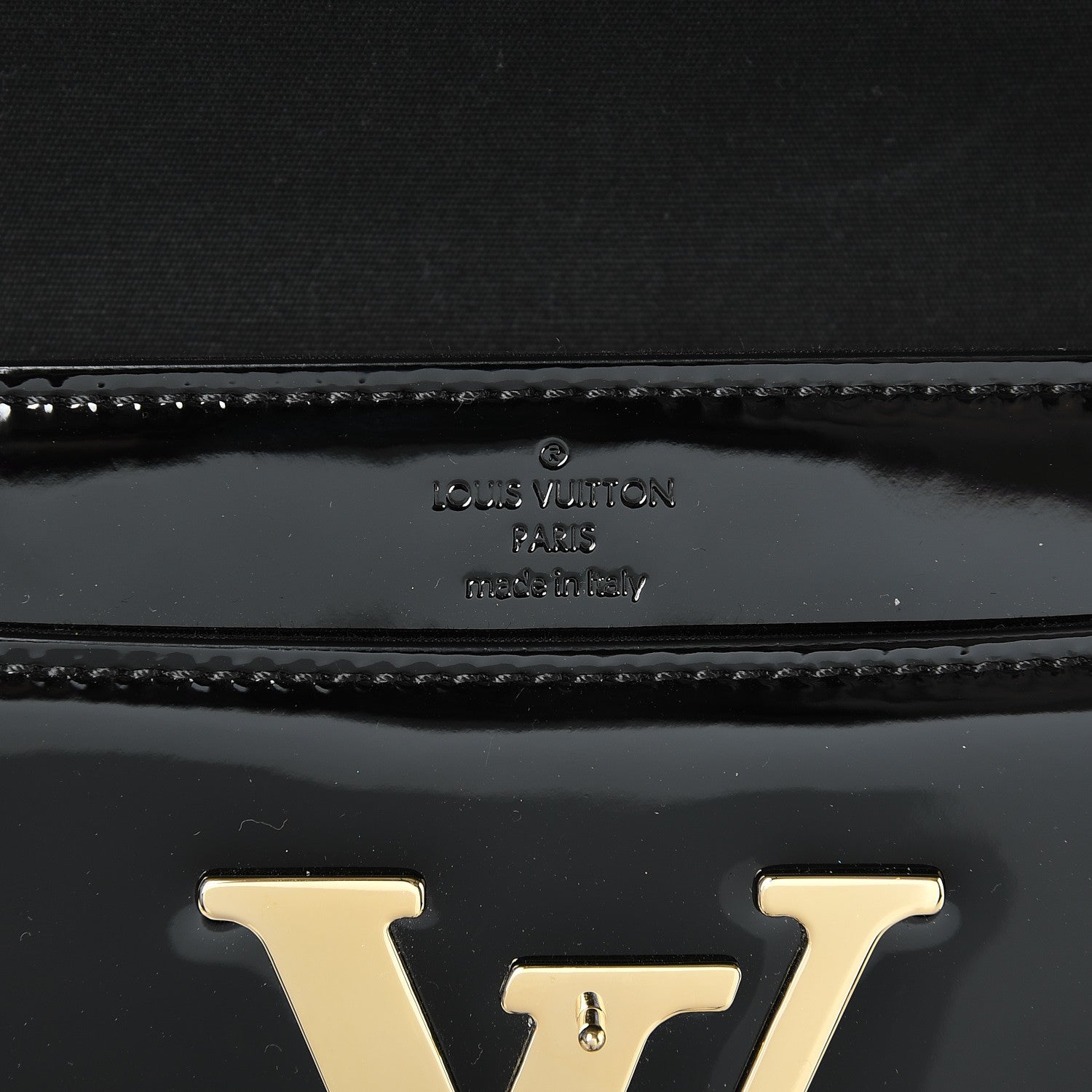 Louis Vuitton Patent Louise Clutch Black 6 of 6