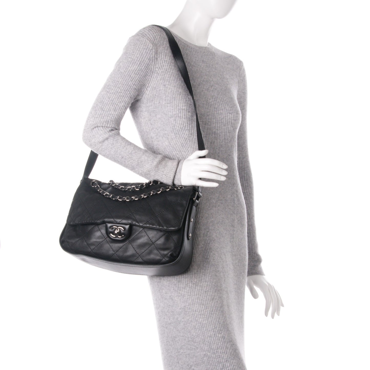 Lambskin Stitched Messenger Bag Black