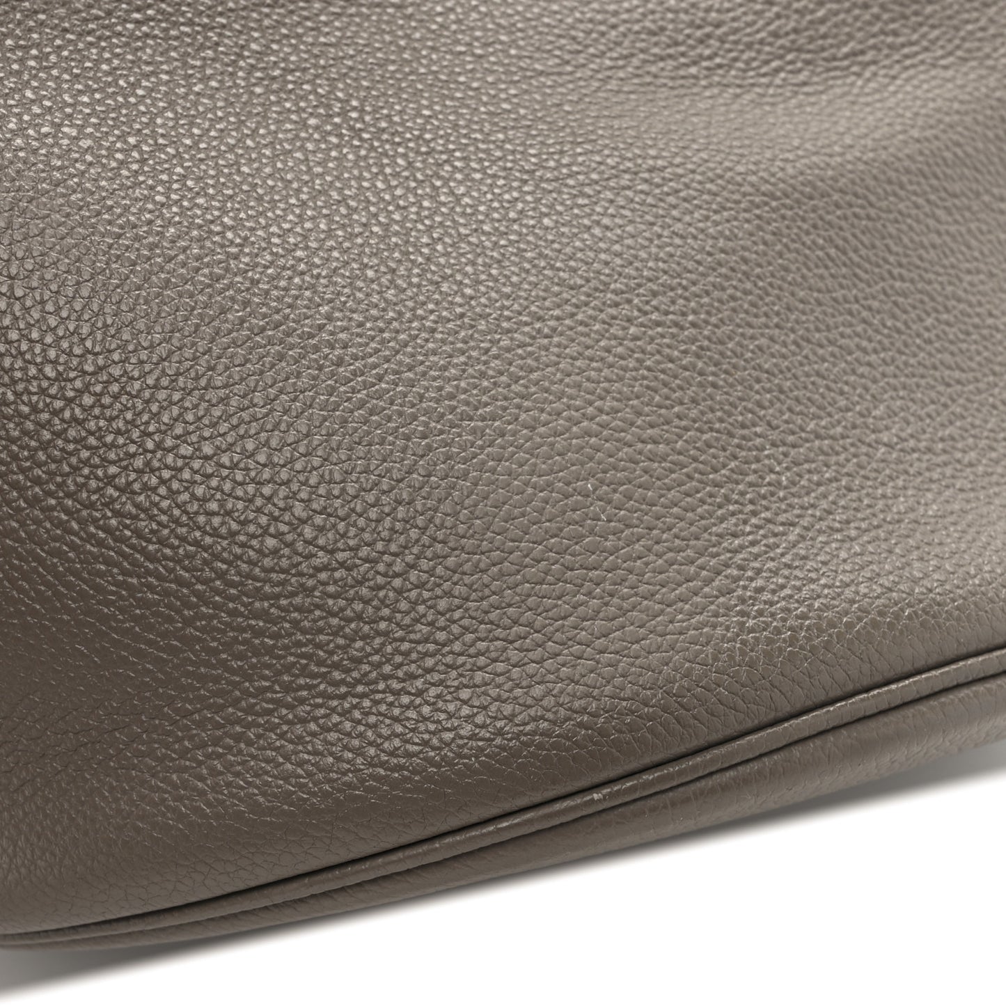 Supple Grained Calfskin Bucket 16 Bag Pebble