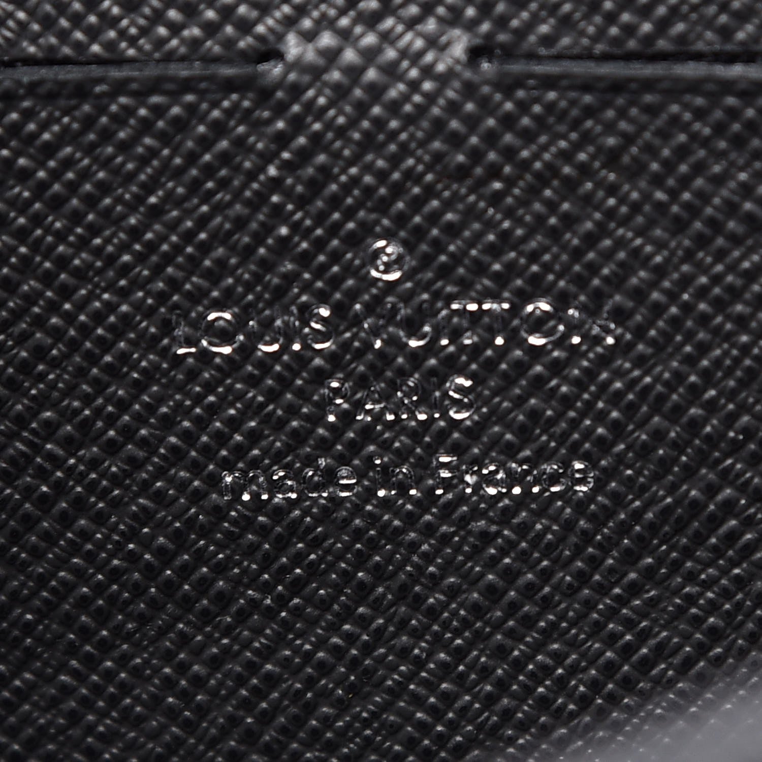 Louis Vuitton Taiga Pochette Voyage MM Ardoise 6 of 10