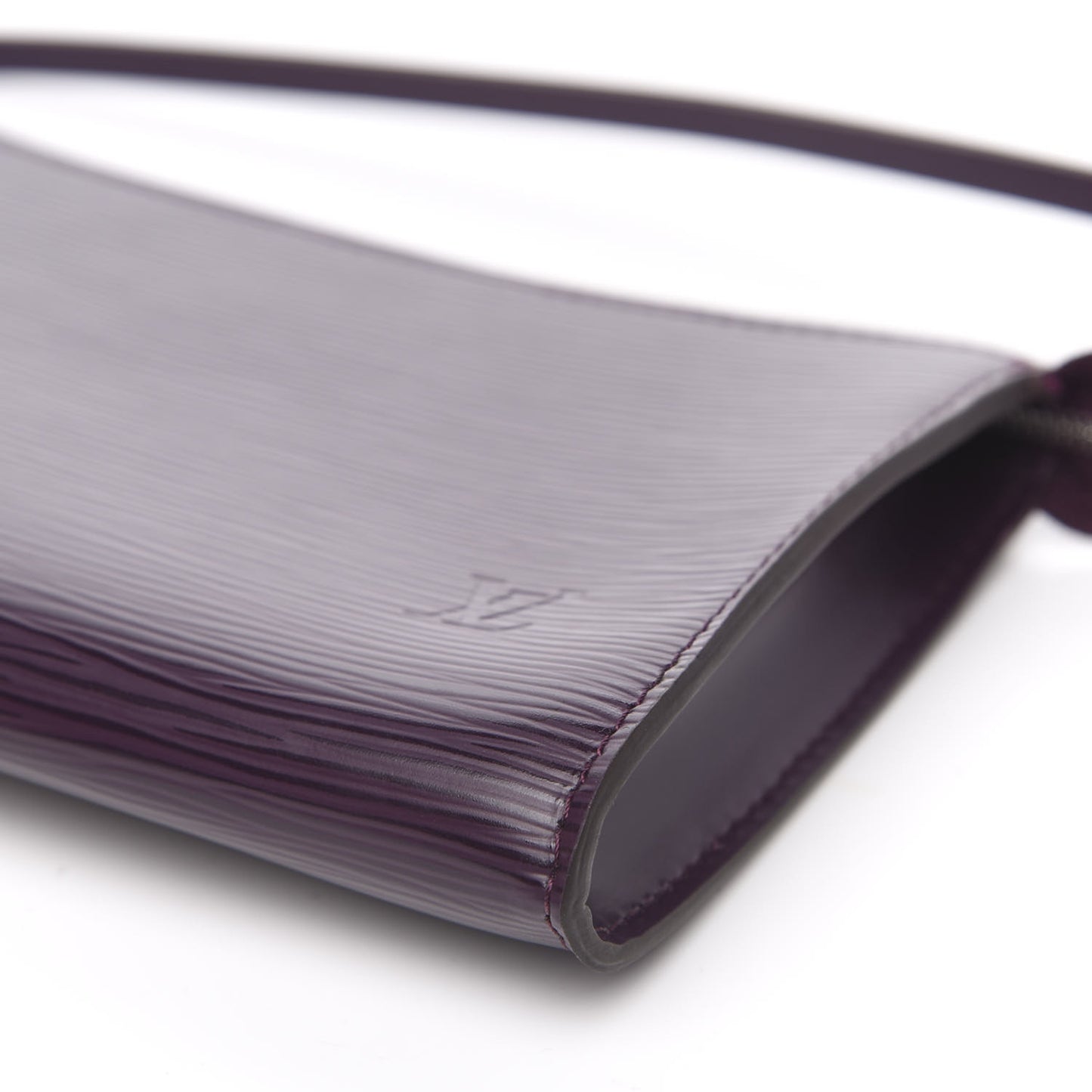 Epi Pochette Accessories 24 Cassis