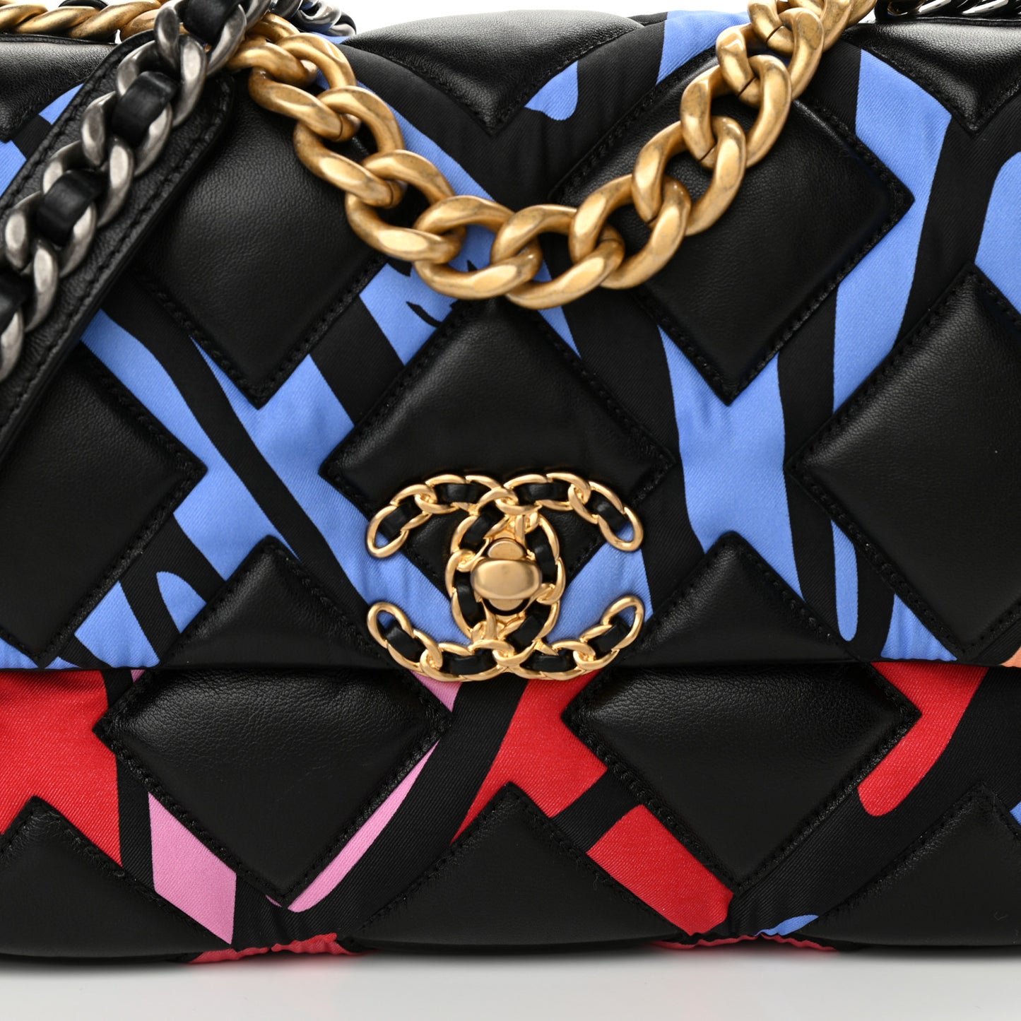 Lambskin Printed Fabric Medium Chanel 19 Flap Black Multicolor