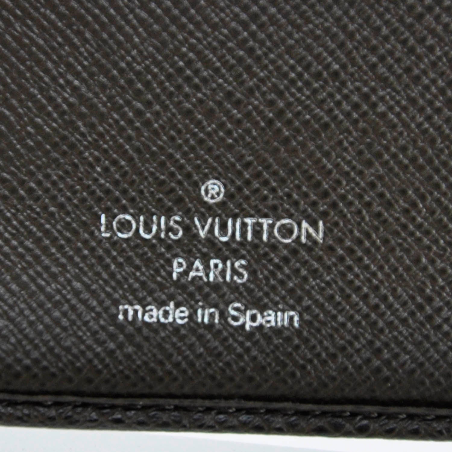 Louis Vuitton Mens Taiga Billfold Wallet w 3 Flaps Grizzli 6 of 7