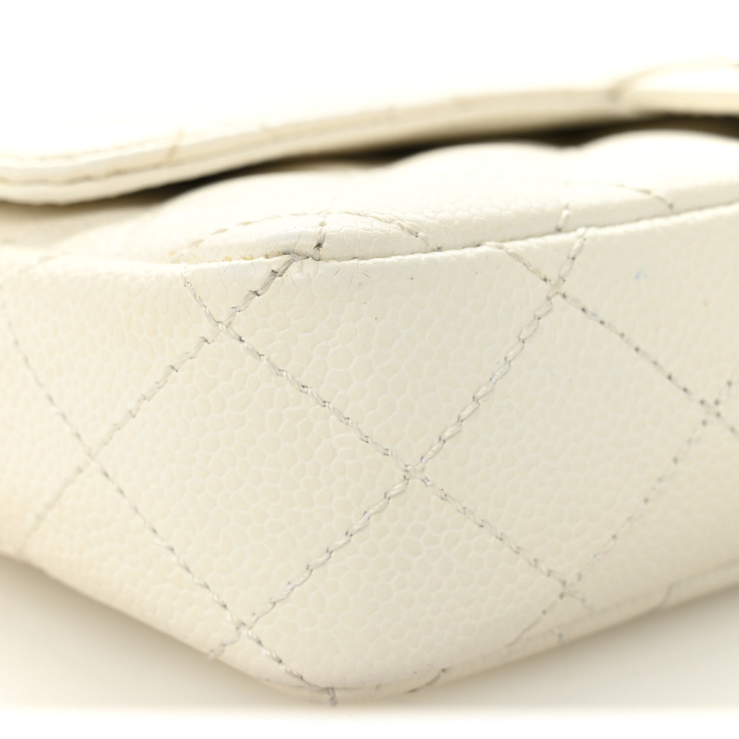 Caviar Quilted East West Flap White