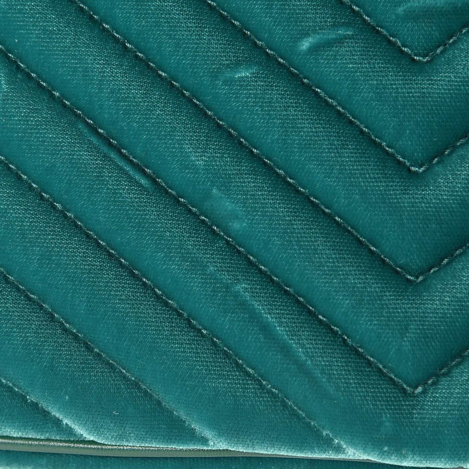 Saint Laurent Velvet Matelasse Monogram Lou Camera Bag Deep Malachite 14 of 20