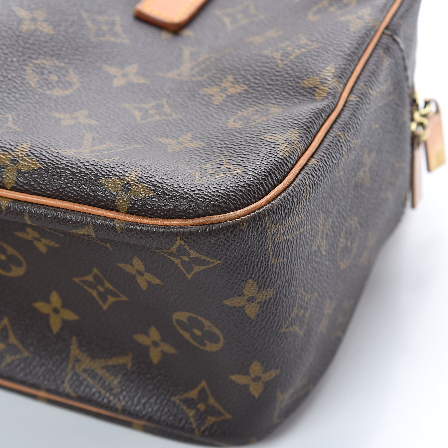 Monogram Cite GM