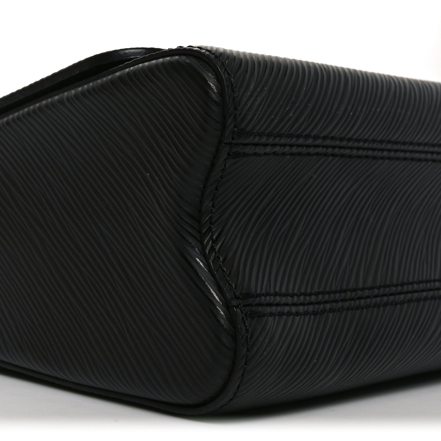 Epi Studded Sol Twist Shoulder Bag MM Black