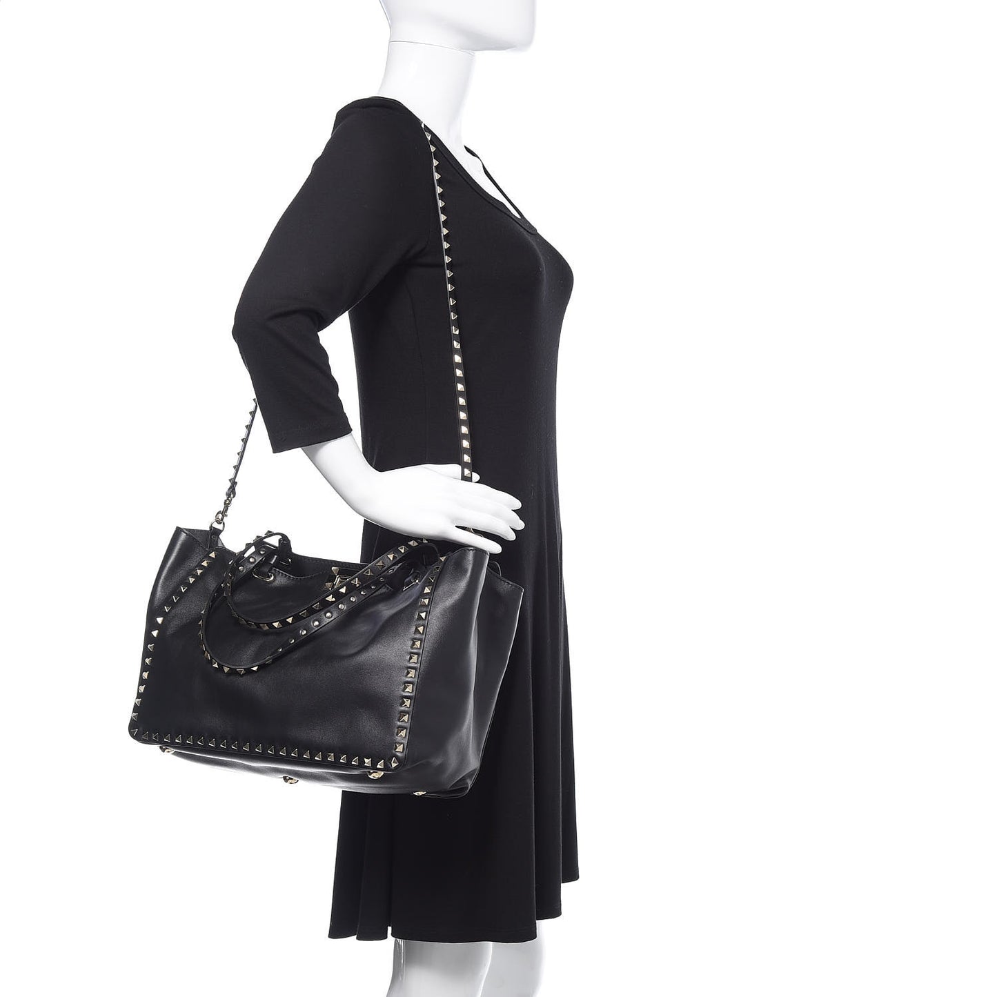 Vitello Medium Rockstud Tote Black
