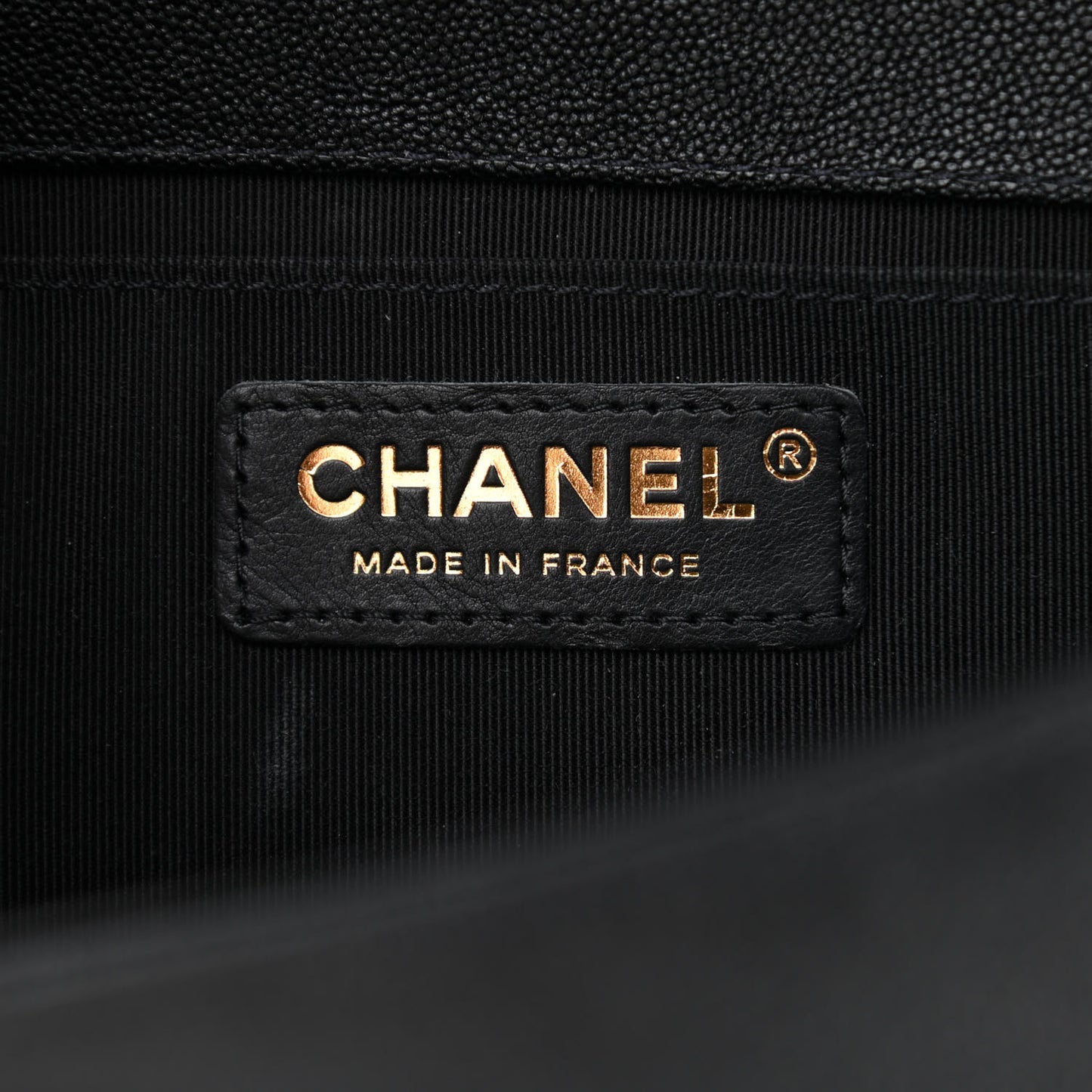 Caviar Chevron Quilted Medium Boy Flap Black