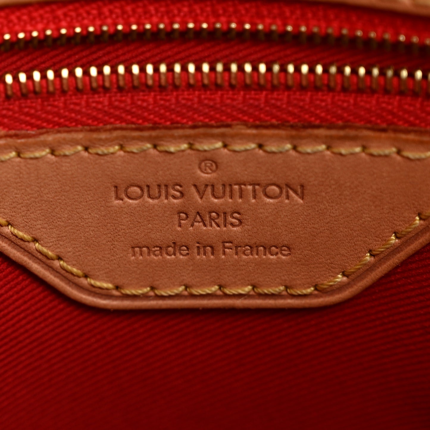 Monogram Carry It