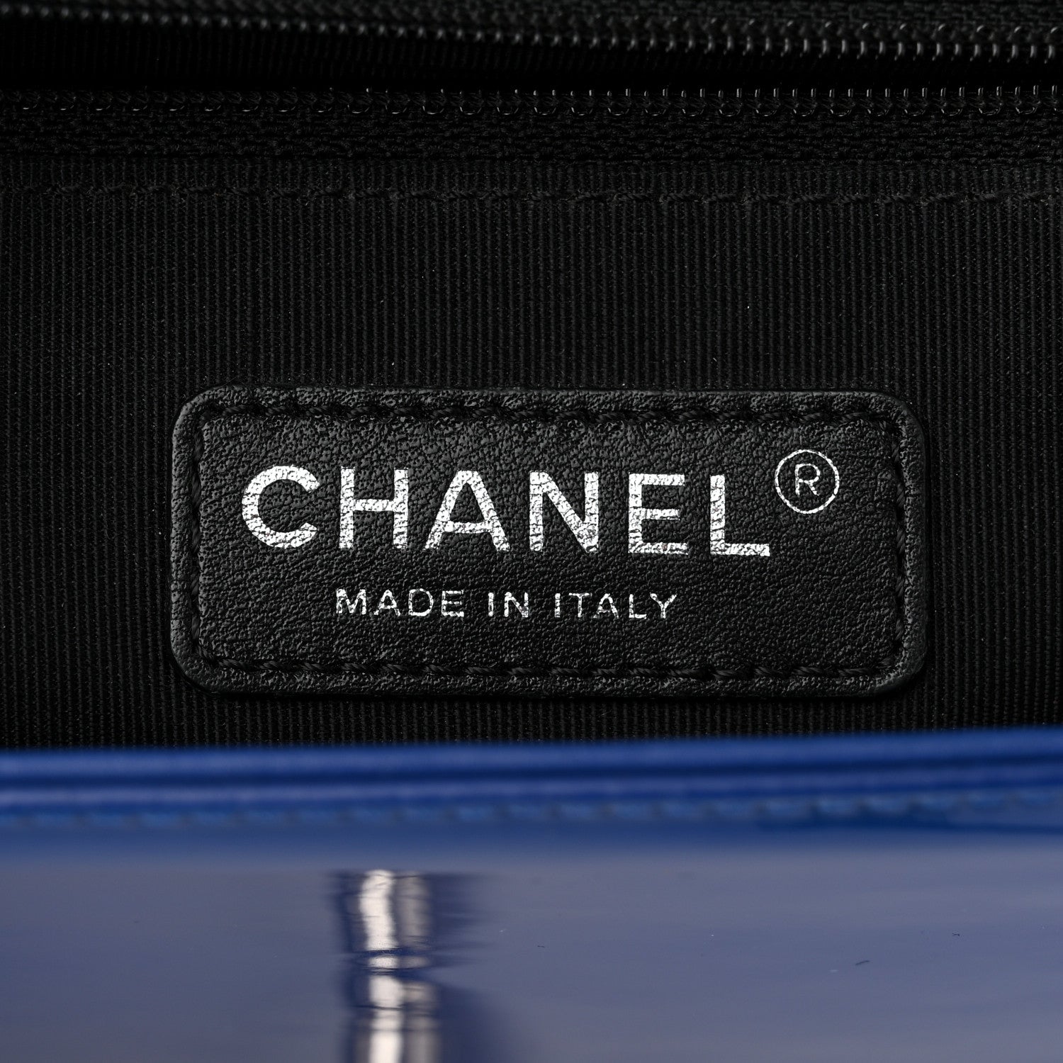 Chanel Patent Calfskin Quilted New Medium Plexiglass Boy Flap Blue 6 of 11