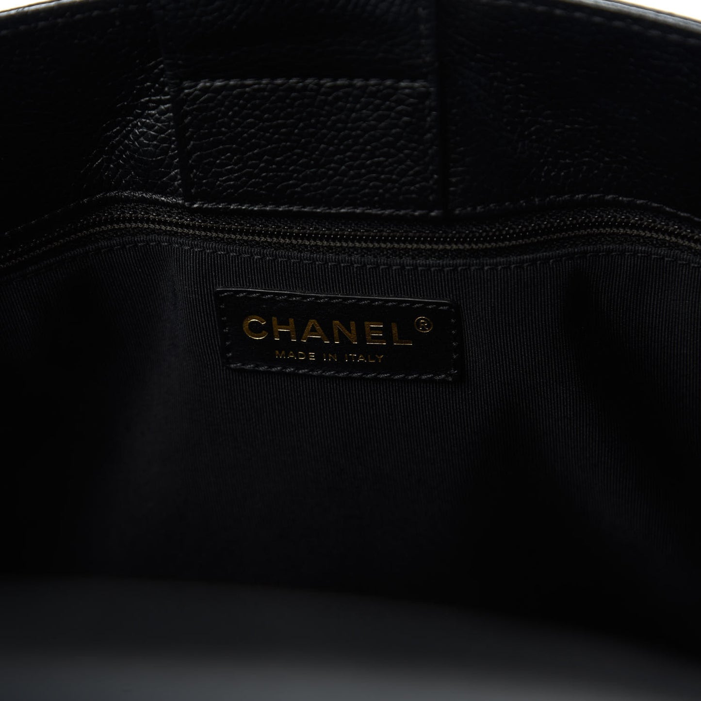 Calfskin Cerf Executive Shopper Tote Black