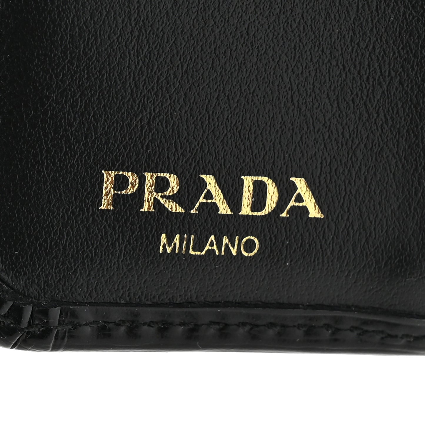 Vitello Move Triangle Compact Wallet Black