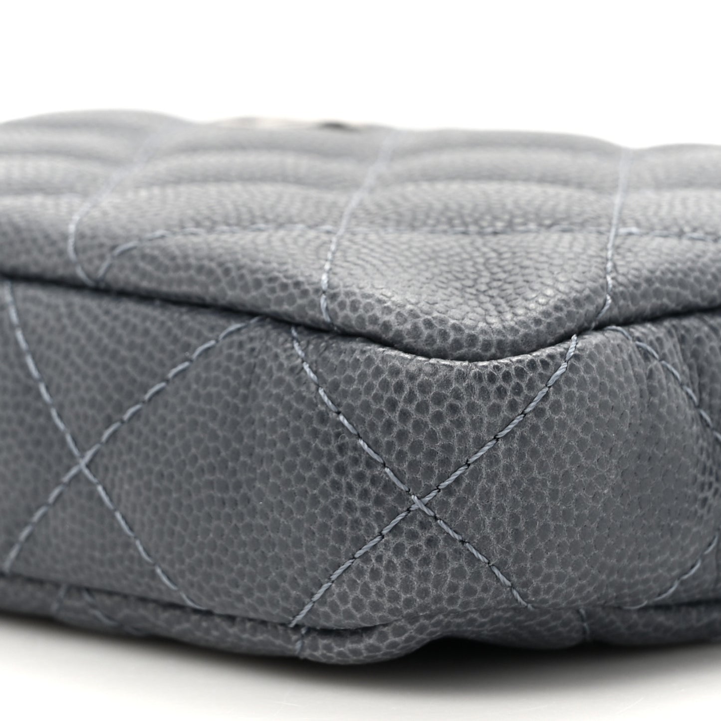 Caviar Quilted Small Clutch With Chain Grey