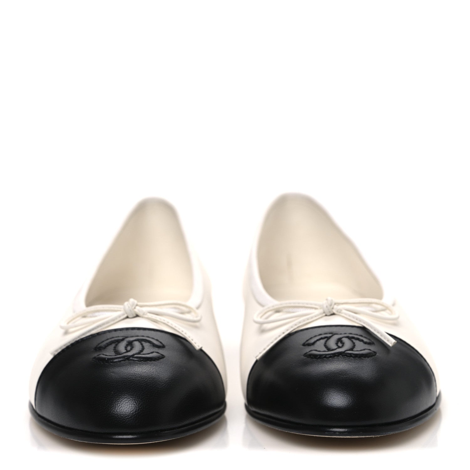 Chanel Lambskin Cap Toe CC Ballerina Flats 38.5 White Black 3 of 11