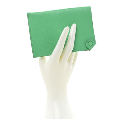 Hermes Chevre Chamkila Tarmac PM Passport Holder Vert Comics 2 of 9
