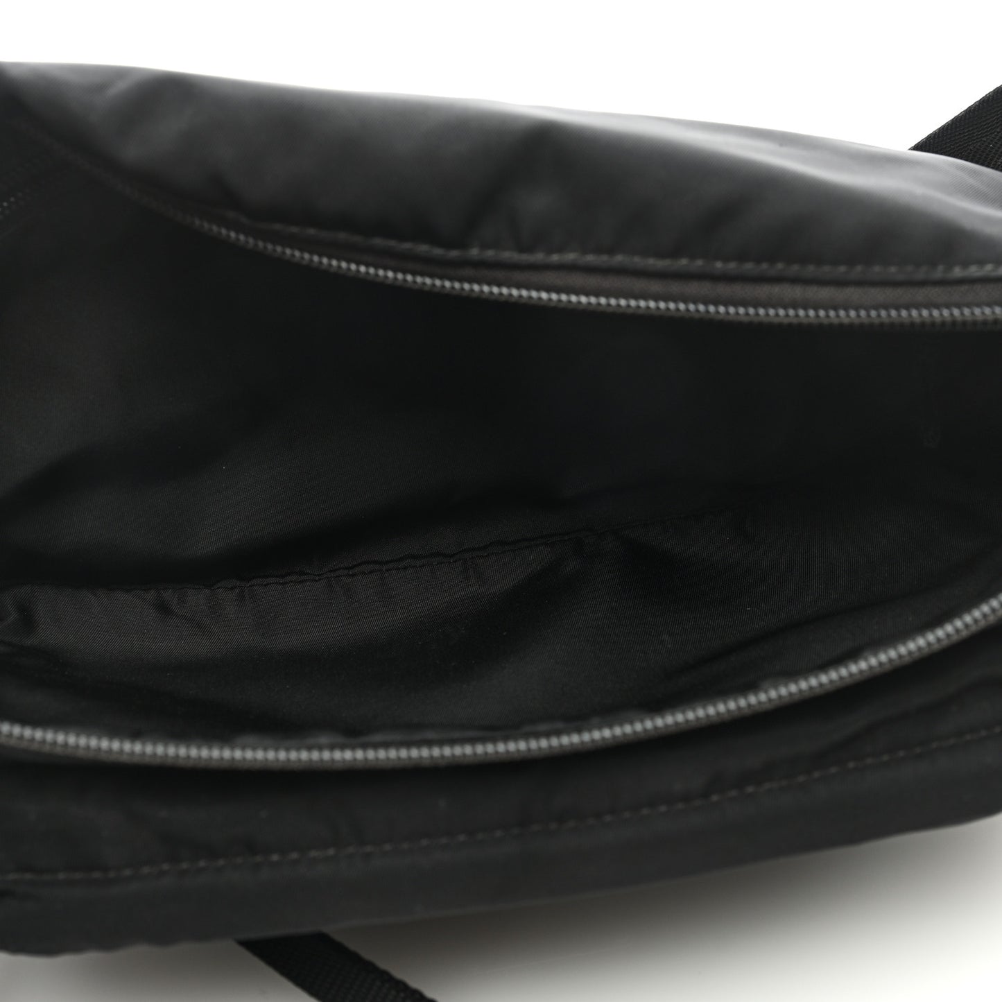 Tessuto Nylon Montagna Belt Bag Black