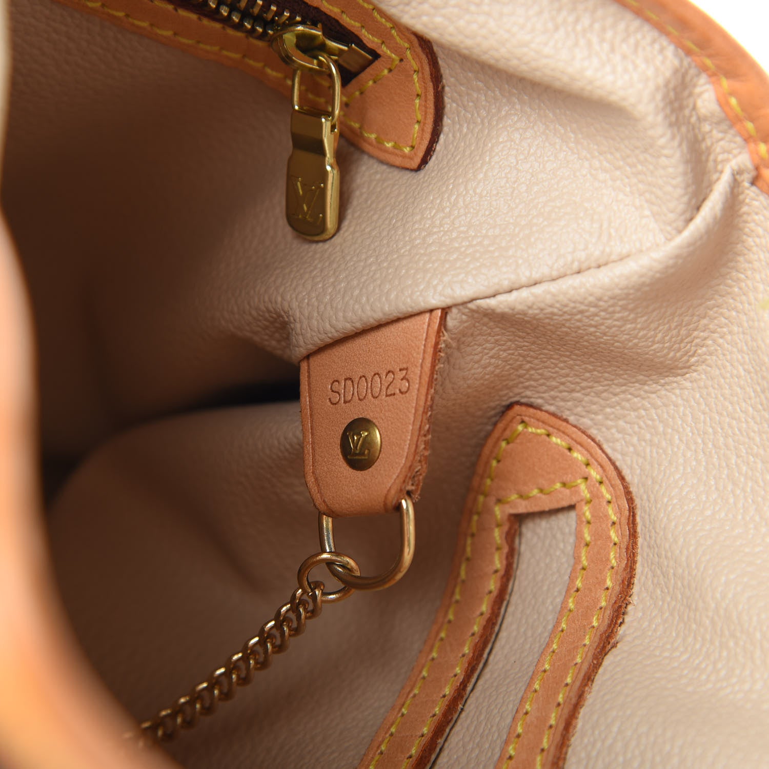 Louis Vuitton Monogram Petit Bucket 23 7 of 13