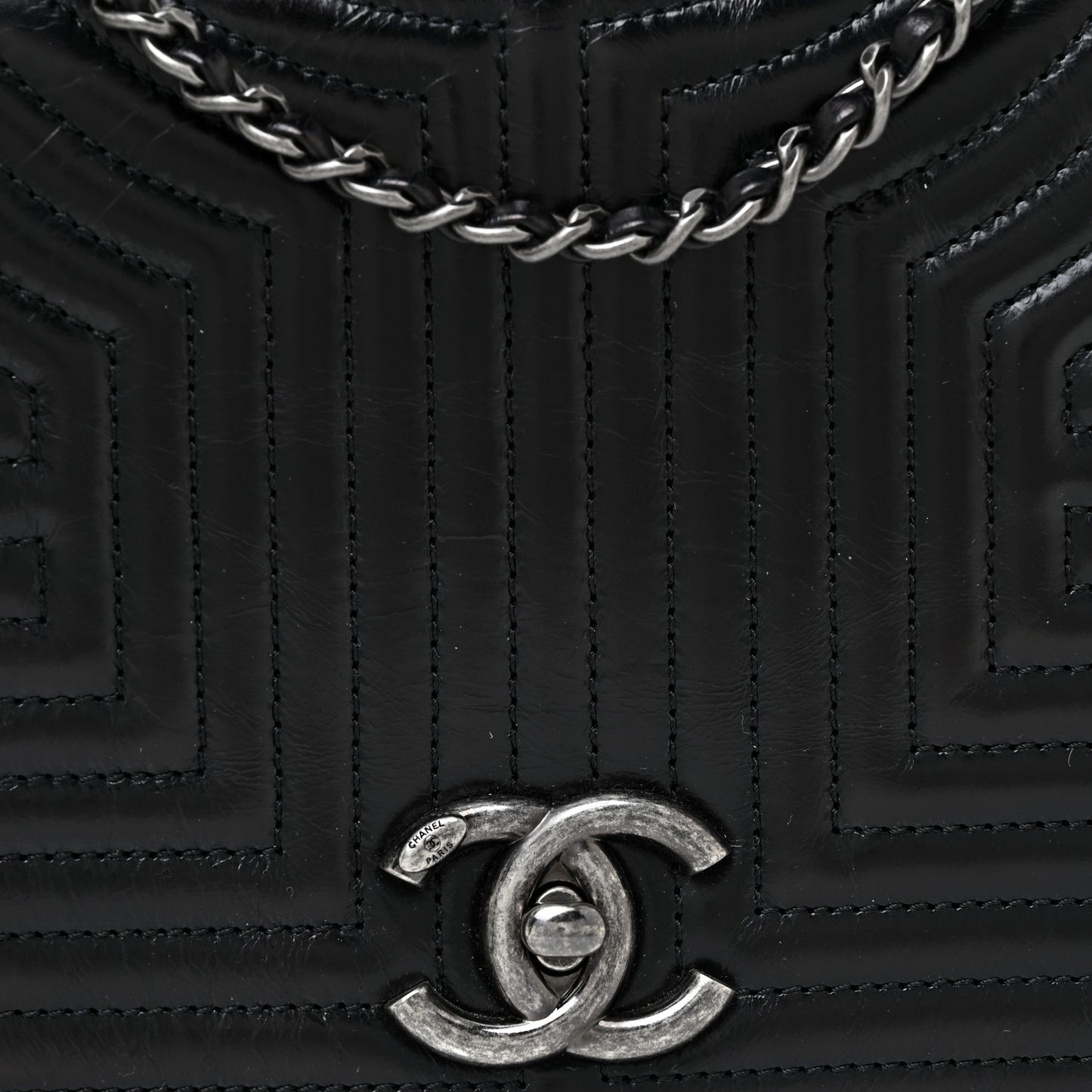 Glazed Calfskin Quilted Medium Korean Garden Flap Black
