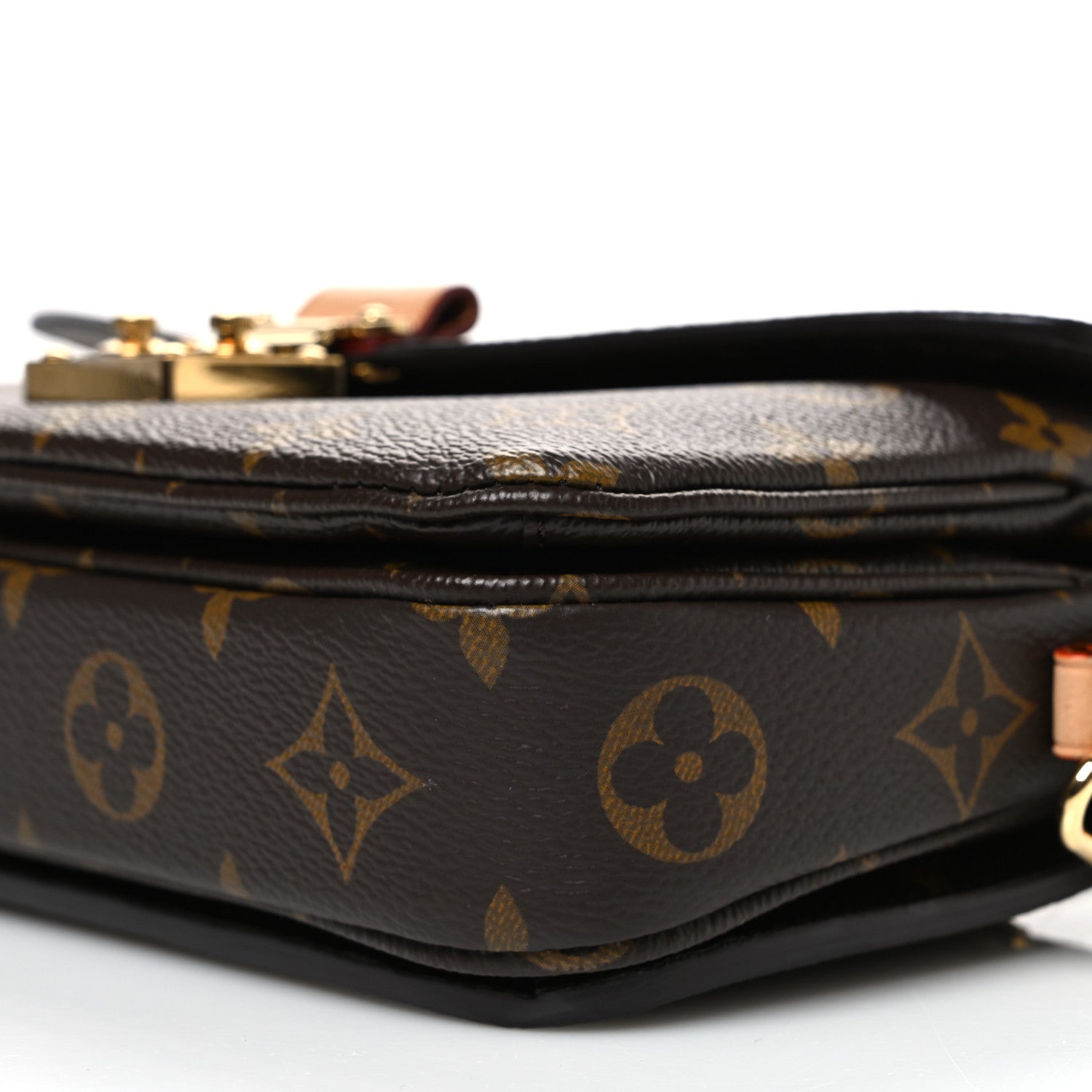 Louis Vuitton Monogram Pochette Metis East West 9 of 10