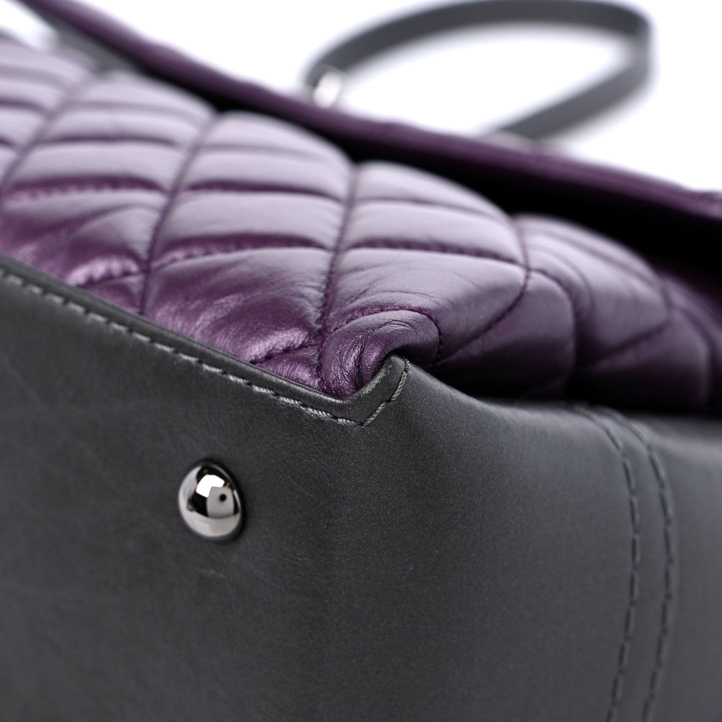 Metallic Calfskin Medium Lady Pearly Flap Dark Purple