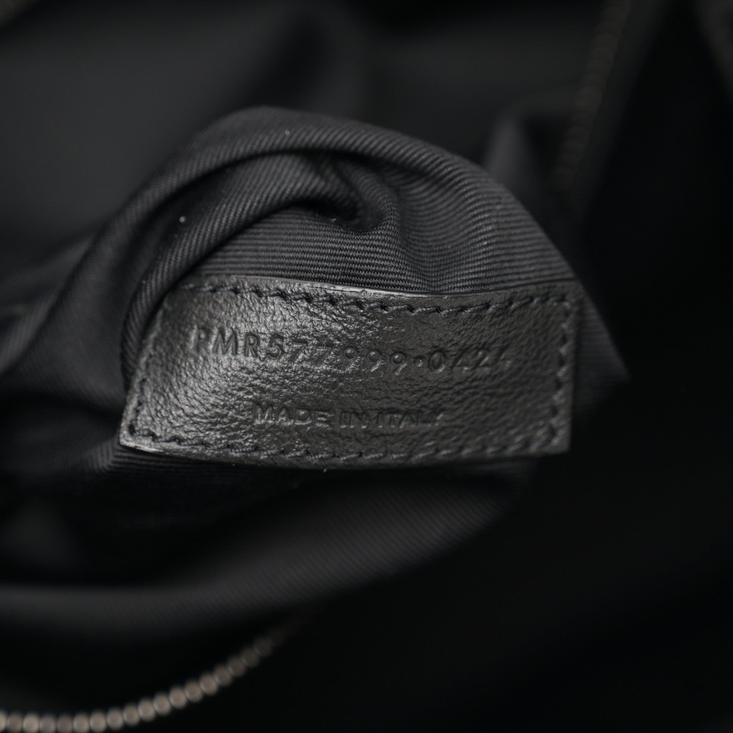 Saint Laurent Crinkled Calfskin Matelasse Monogram Medium Niki Shopper Tote Black 7 of 10