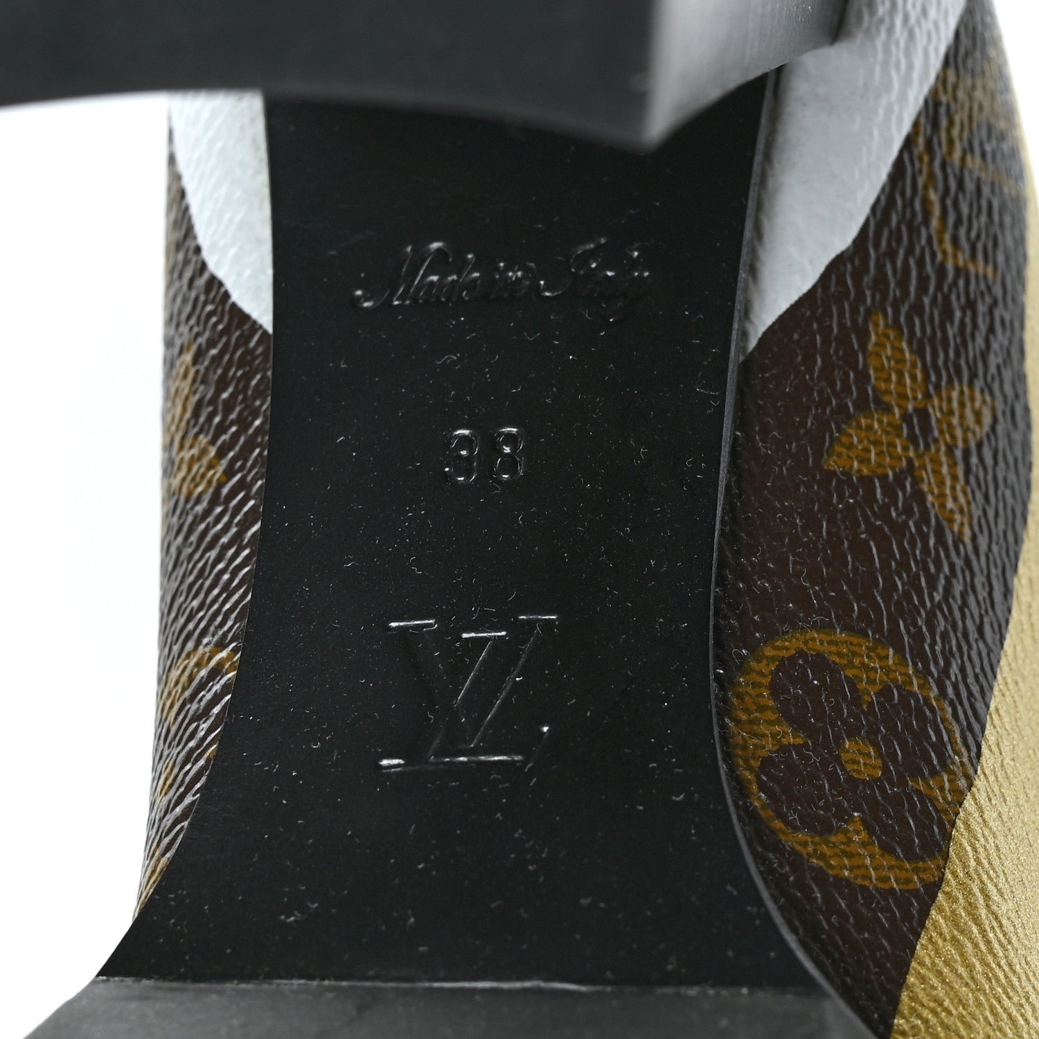 Louis Vuitton X LOL Patent Calfskin Monogram Star Trail Chelsea Ankle Boots 38 Gold Silver 7 of 7
