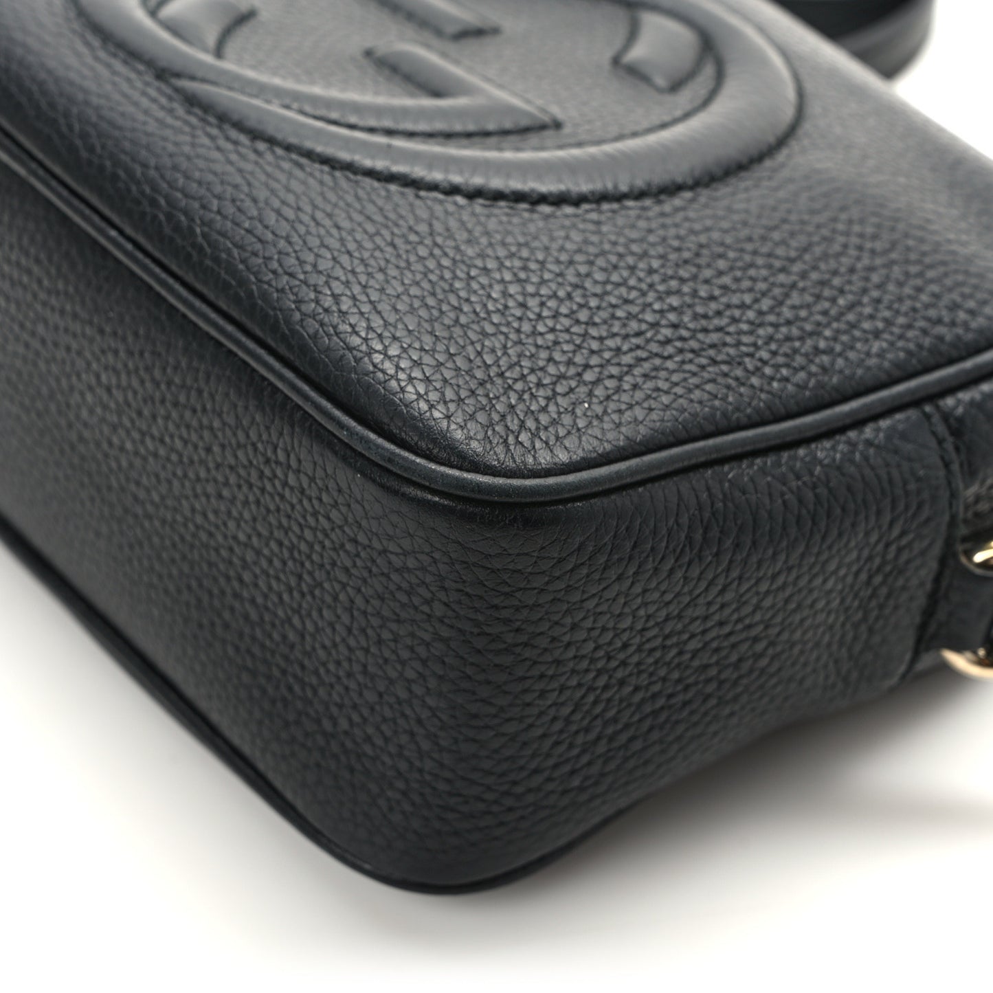 Pebbled Calfskin Small Soho Disco Bag Black