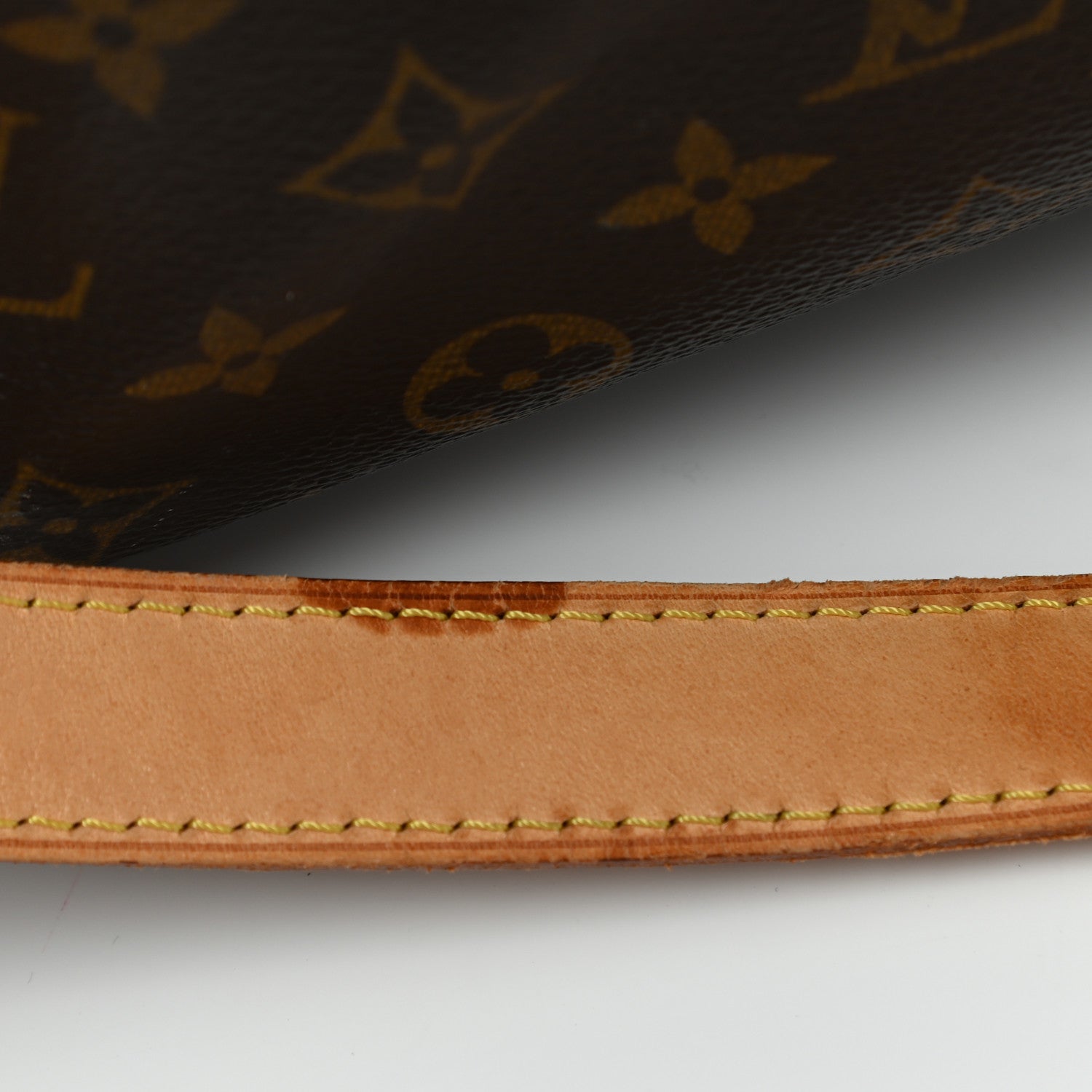 Louis Vuitton Monogram Keepall Bandouliere 55 12 of 12