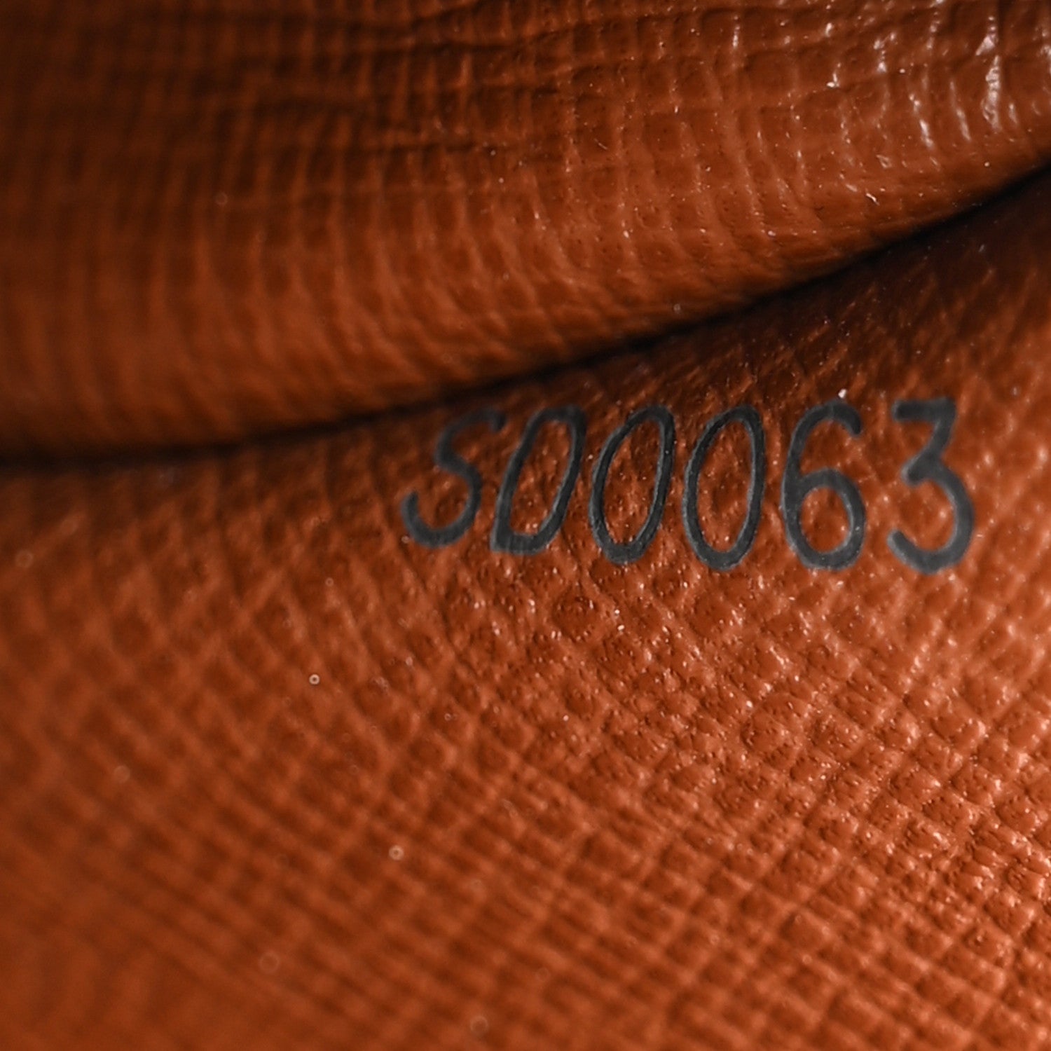 Louis Vuitton Monogram Papillon 26 7 of 10