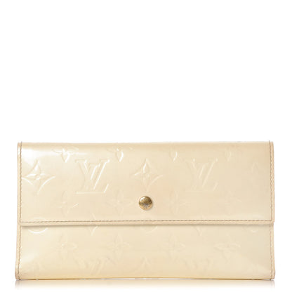Louis Vuitton Vernis Sarah Wallet Perle 1 of 17