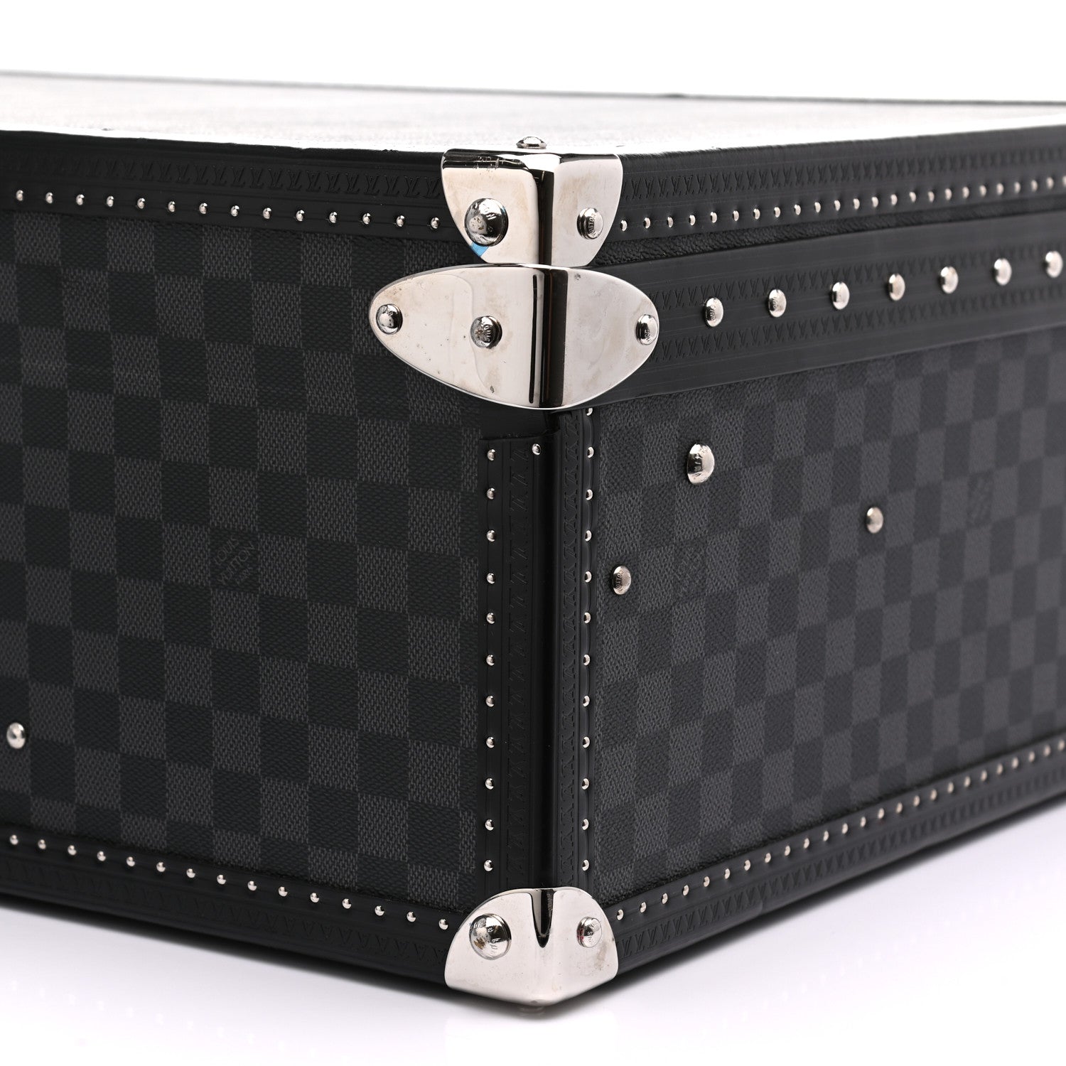 Louis Vuitton Damier Graphite Alzer 70 Trunk 10 of 14