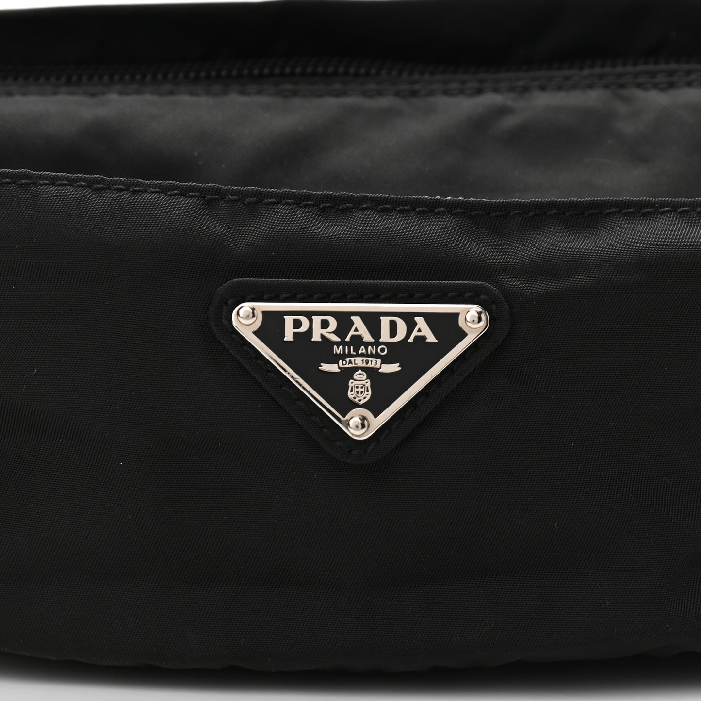 Tessuto Nylon Montagna Belt Bag Black