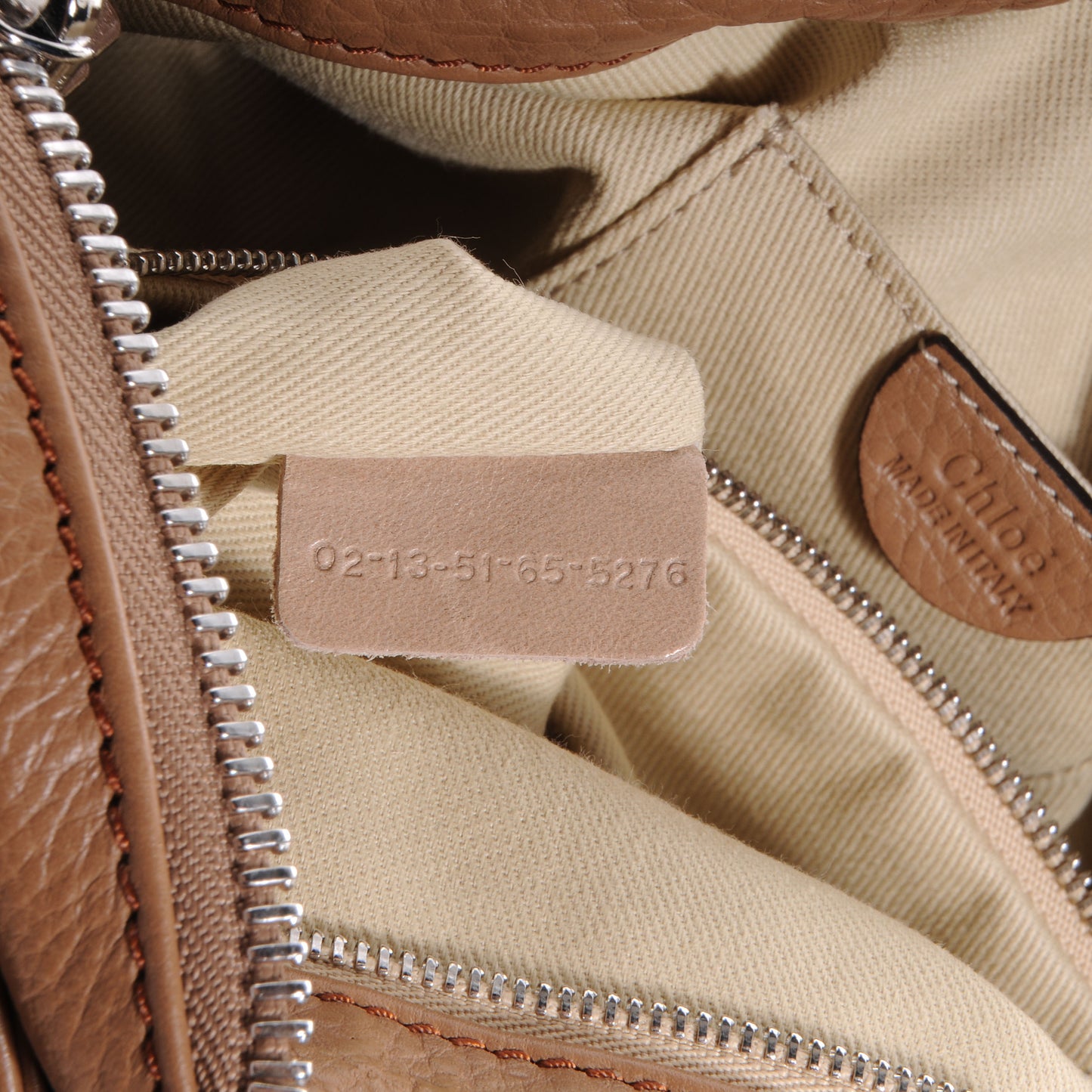 Leather Medium Paddington Nut