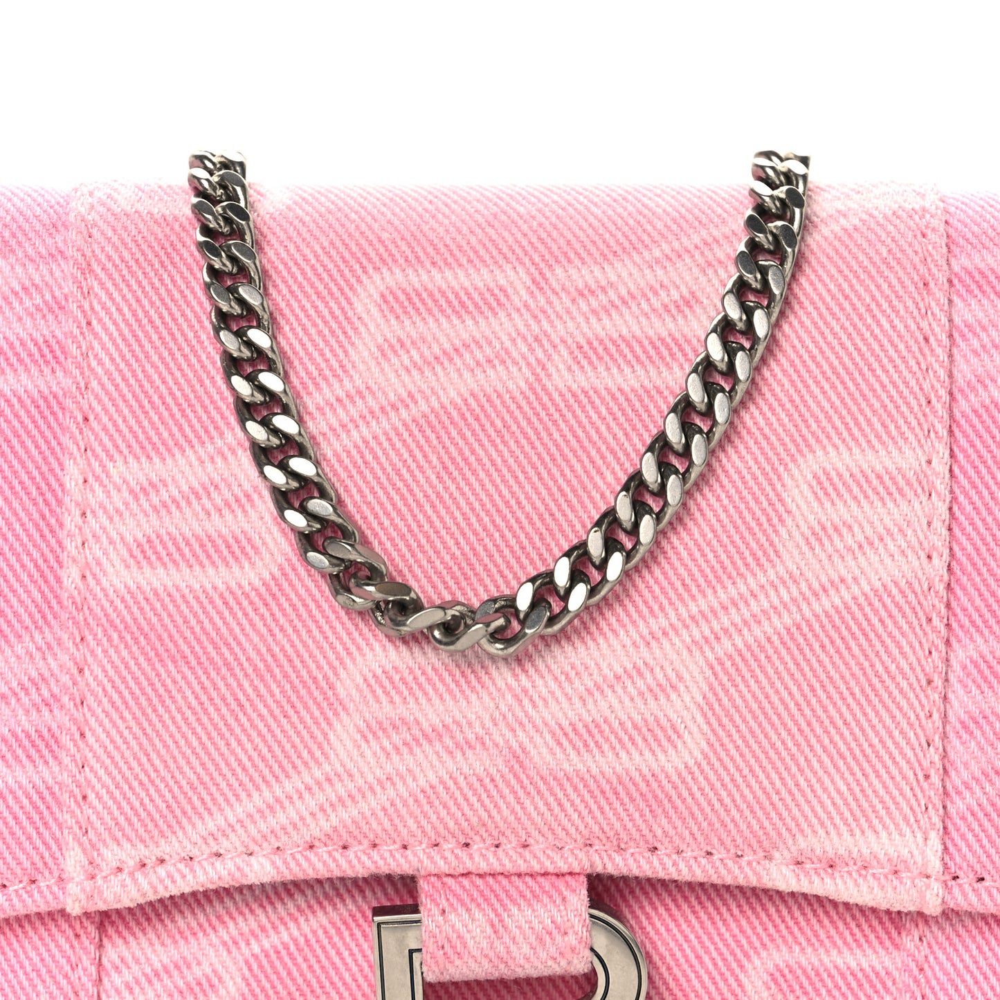 Denim XS Hourglass Wallet On Chain Pink