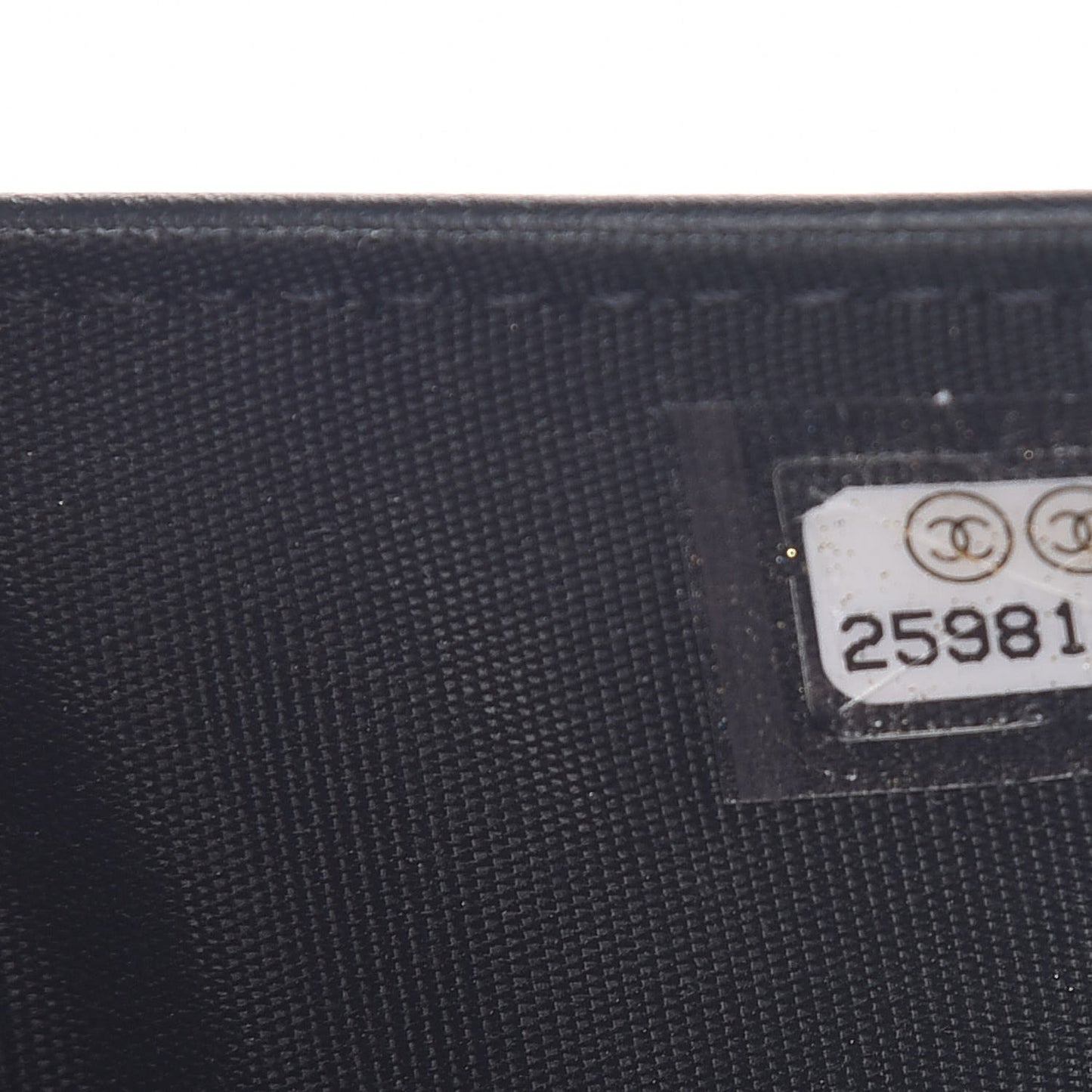 Caviar Quilted Medium Boy Flap Wallet Black