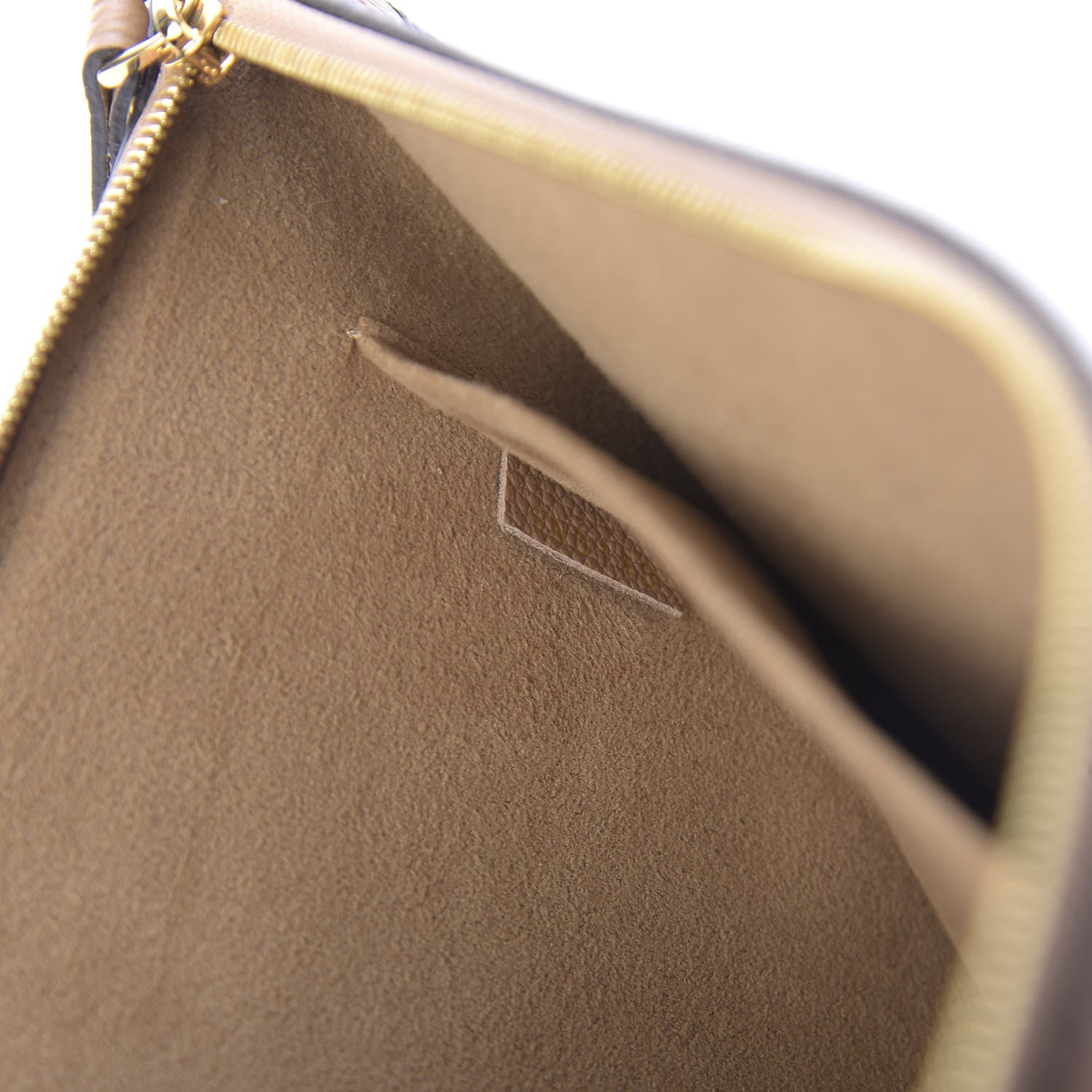 Louis Vuitton Monogram Daily Pouch Sesame 9 of 10