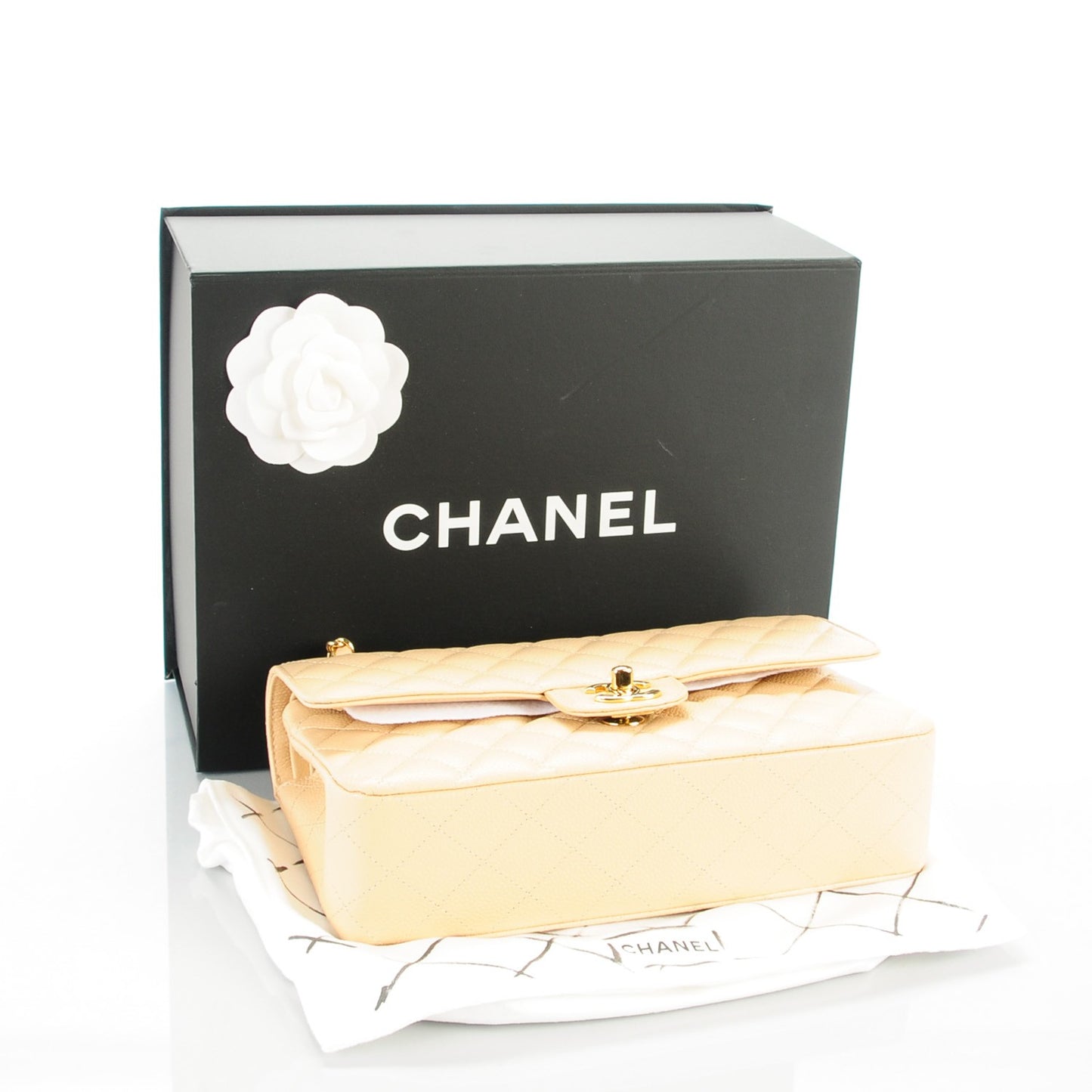 Caviar Quilted Medium Double Flap Beige Clair
