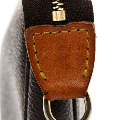 Louis Vuitton Monogram Pochette Accessories 7 of 9